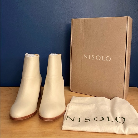 Nisolo Shoes - Nisolo Dari Boots: Bone, size 10
